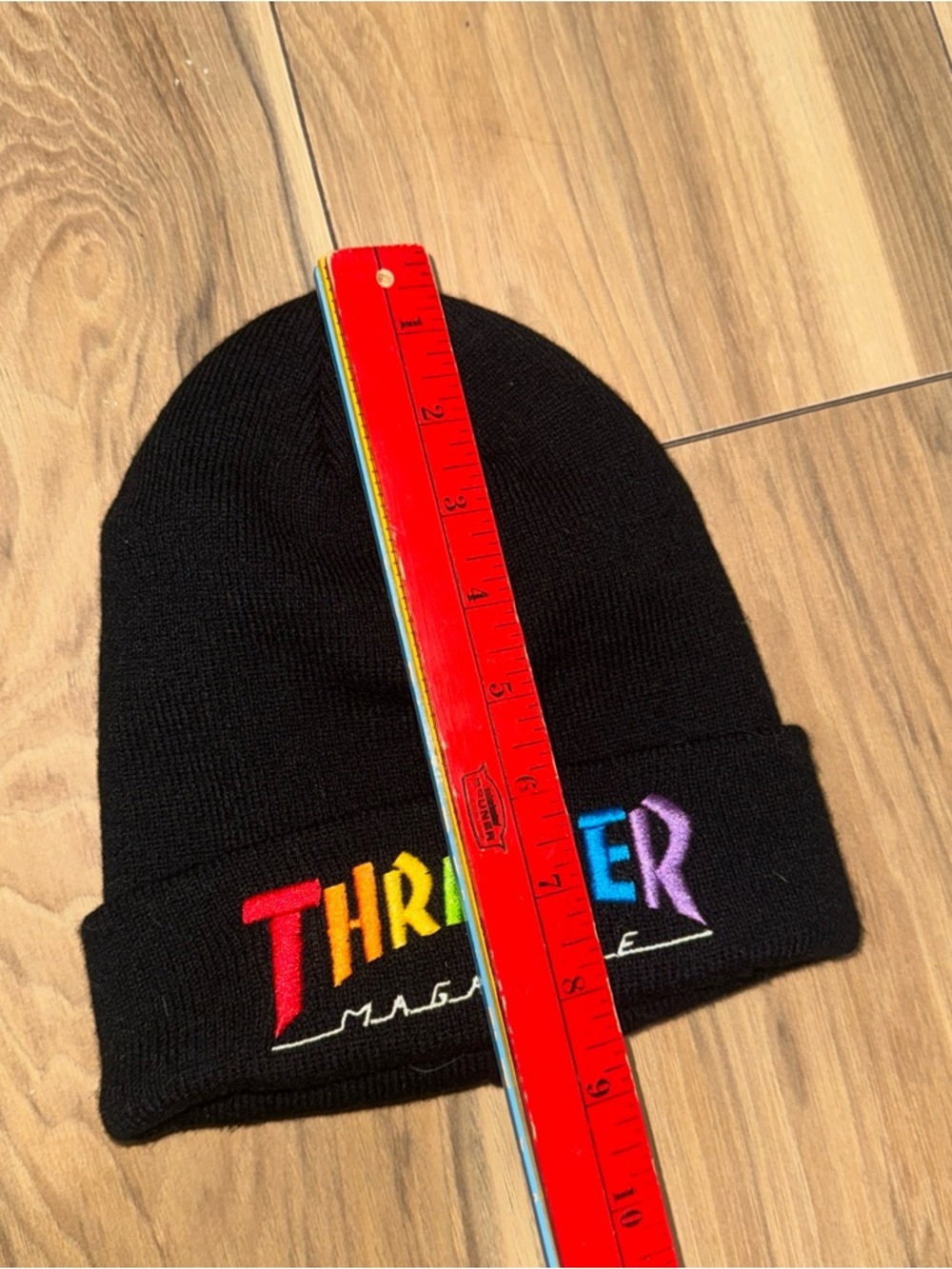 Thrasher Magazine RAINBOW MAG LOGO Skateboard Beanie BLACK Skate Used twice!! - Picture 3 of 5